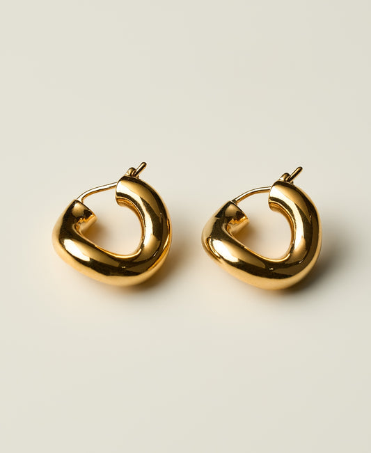 Wave Hoops in Gold